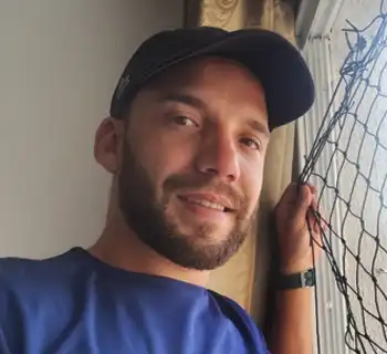 Willian Rodrigues fundador da w r redes de proteção e telas de segurança em Guaruja